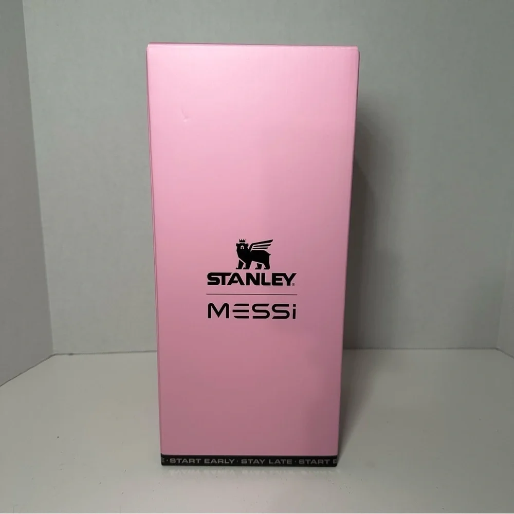 Stanley Messi Tumbler 40oz - Picture 4 of 8